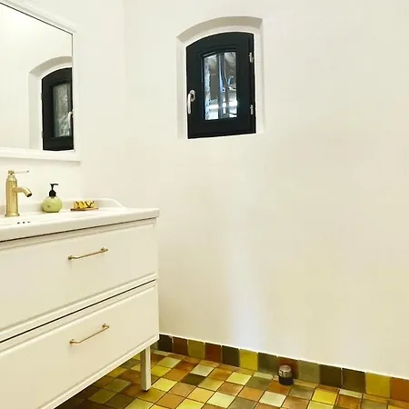 Holiday home Beautiful 5br Jose Cas Catala