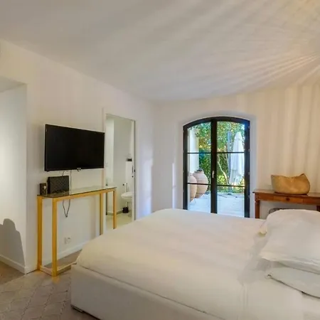 Beautiful 5br Jose Ferienhaus Cas Català