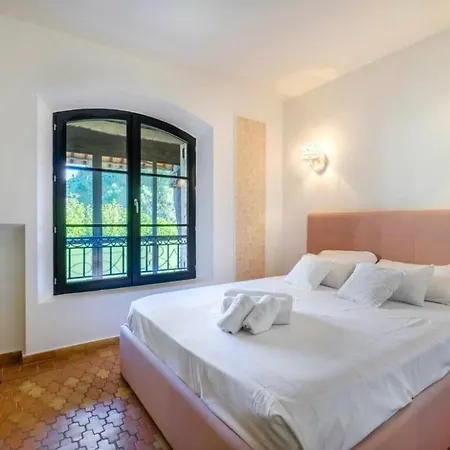 Beautiful 5br Jose Cas Català